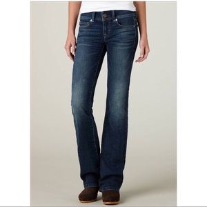SALE‼️2 for 20.  American Eagle slim boot jeans